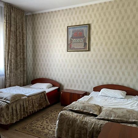 Гостиничный Комплекс Жеты Казына Zharkent Εξωτερικό φωτογραφία